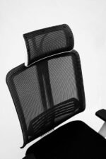 Titan Pro Mesh Executive Chair - Image 6