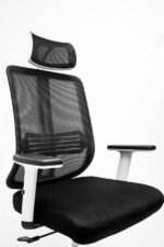 Titan Pro Mesh Executive Chair - Image 7